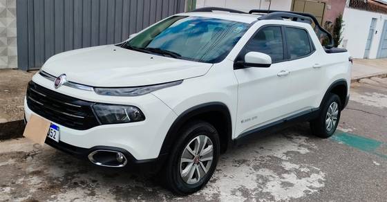 FIAT TORO 1.8 16V EVO FLEX FREEDOM OPEN EDITION AT6